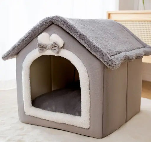 Cozy Pet Villa House can be used for a small pet.